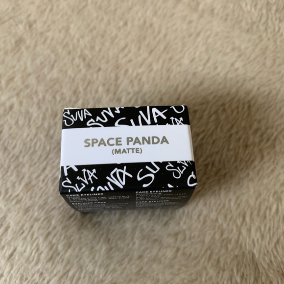 Suva Beauty Hydra Liner FX Cake Eyeliner in Space Panda White BNIB - Picture 8 of 16